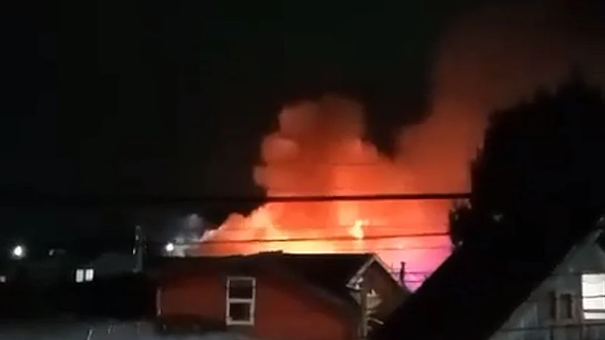 Dos civiles y un bombero quedaron lesionados en incendio en Puerto Varas