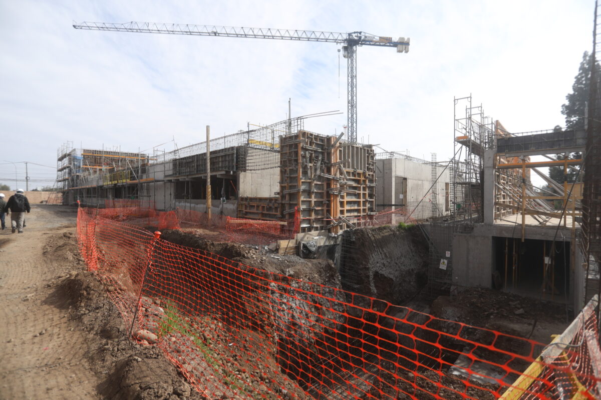 Mario Kreutzberger visita obras del futuro Instituto Teletón en Rancagua: construcción presenta un 28% de avance y proyecta su apertura para fines de 2025